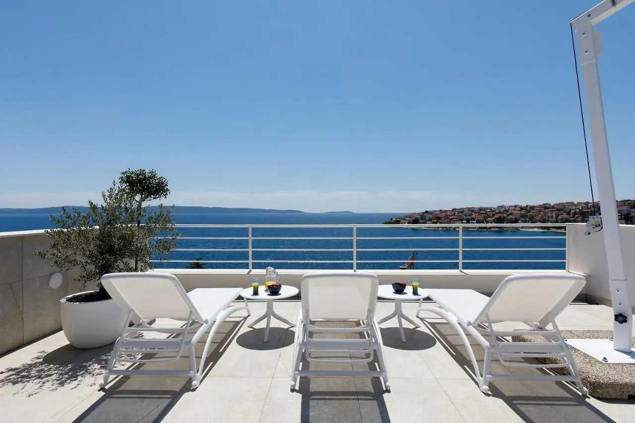 Villa Anadea With Hot Tub Overlooking Sea Trogir