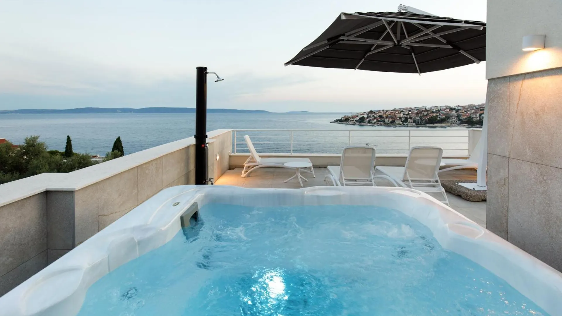 Villa Anadea With Hot Tub Overlooking Sea Trogir