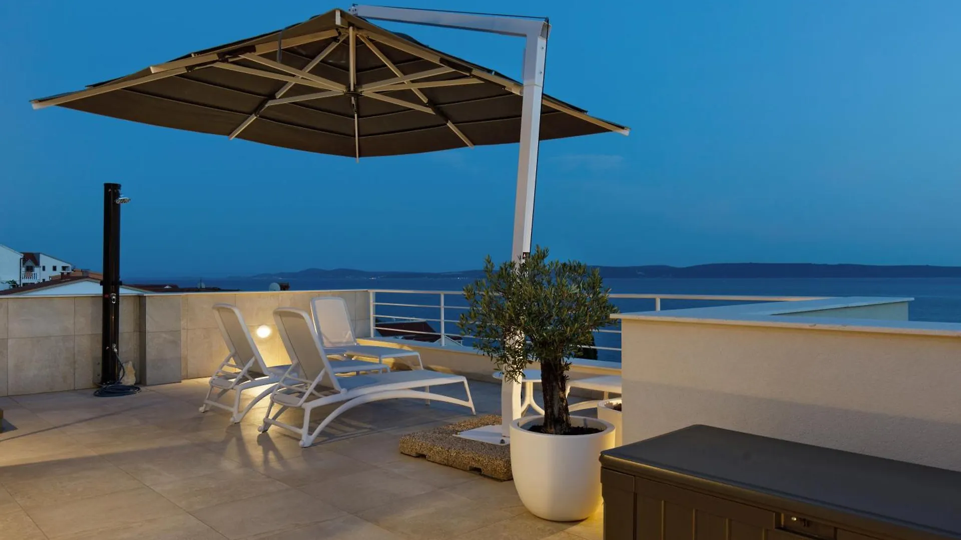 Villa Anadea With Hot Tub Overlooking Sea Trogir 0*,